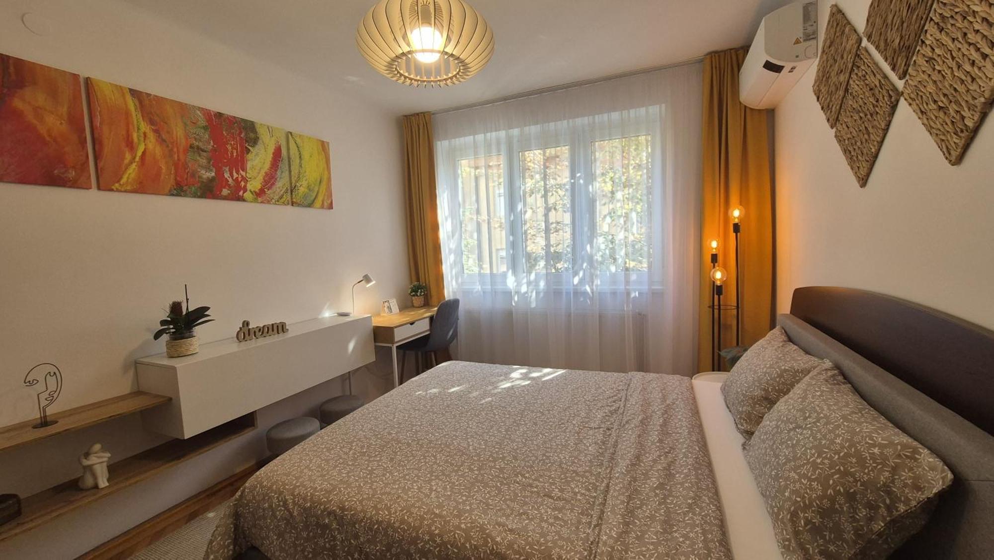 Tusmorez Central Apartment Targu Mures Ngoại thất bức ảnh